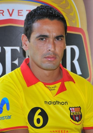 SAUCEDO SE ENFRENTA A SU EX EQUIPO.
